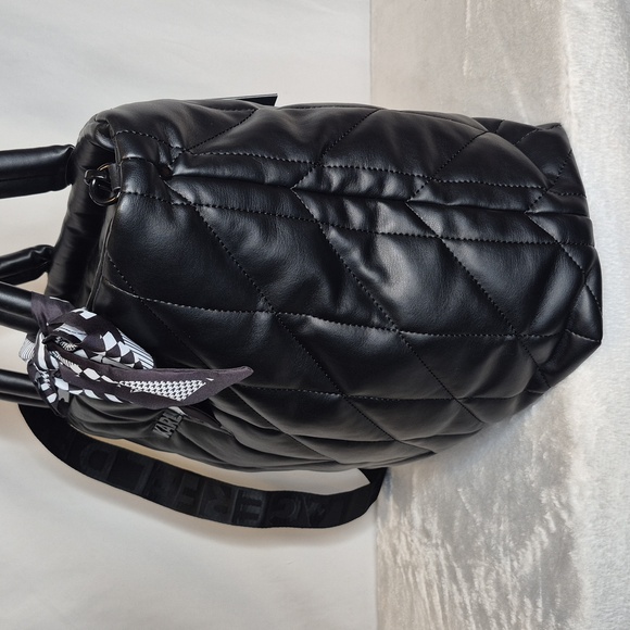 Karl Lagerfeld OVERSIZED Tote Bag 🖤🖤🖤 - Picture 8 of 17